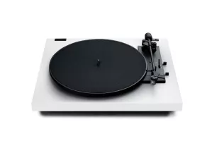 Pro-Ject A1.2 (OM10) Biały - Raty 10x0% lub specjalna oferta! - Dostawa 0zł!