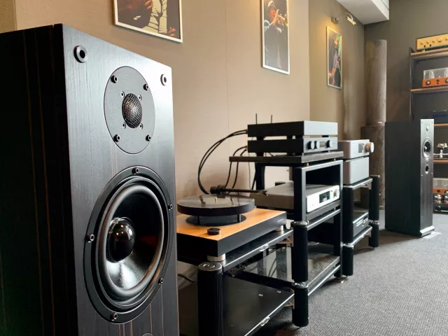 Prezentacje zestawów stereo - Audiolab z Audio Academy