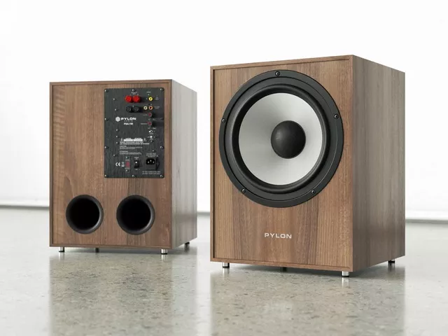 Pylon Audio Pearl Subwoofer dostępny w Q21!