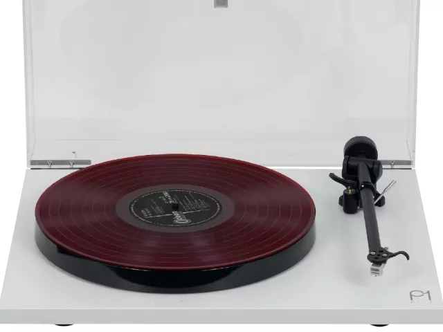 Rega Planar 1 Plus zrecenzowana w Audio!