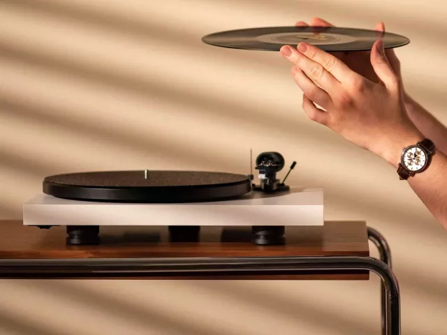 Pro-Ject Debut Carbon EVO dostępny w wyjątkowej cenie!