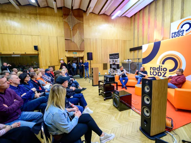 Radio Łódź i Q21 | Odsłuch wielokanałowy albumu "Pink Floyd At Pompeii - MCMLXXII" w Debich Studio!
