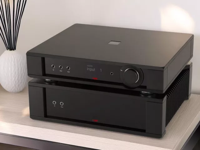 Rega Mercury i Rega Solis – już dostępne do odsłuchu w Q21!