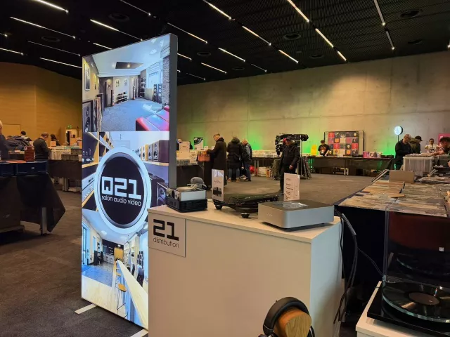 Q21/21Distribution na targach Wszystko Gra w Katowicach!